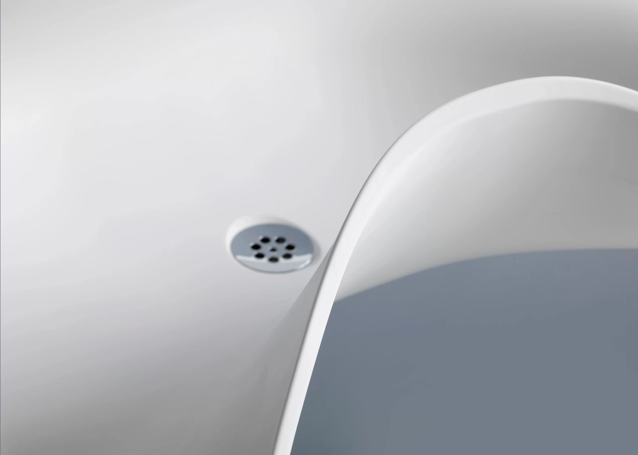 Χειρουργικός σταθμός πλυσίματος από Corian® σε νοσοκομειακό περιβάλλον