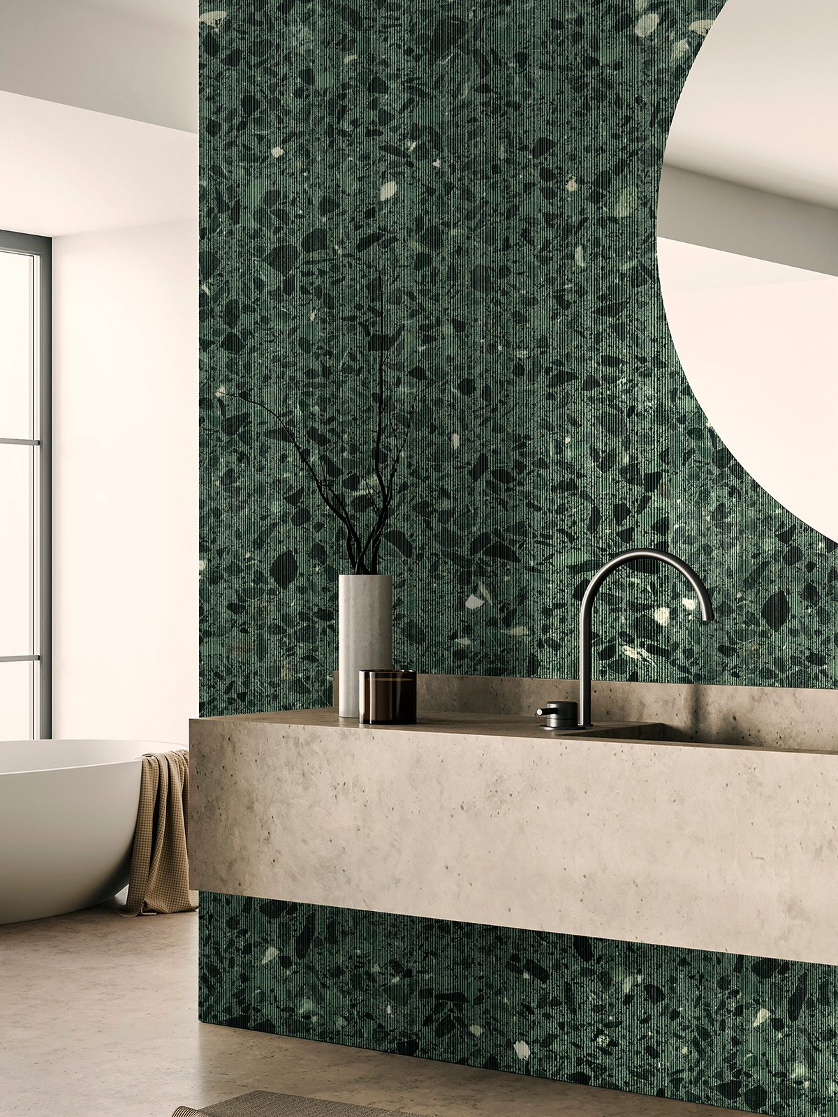 Μαρμάρινη επιφάνεια Verde Alpi της Santa Margherita σε βαθιούς πράσινους τόνους με κοκκώδη δομή μαρμάρινων θραυσμάτων